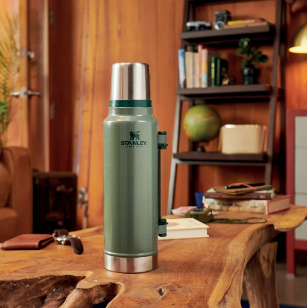 Stanley Klasik Vakumlu Paslanmaz Çelik Termos 1.9 LT
