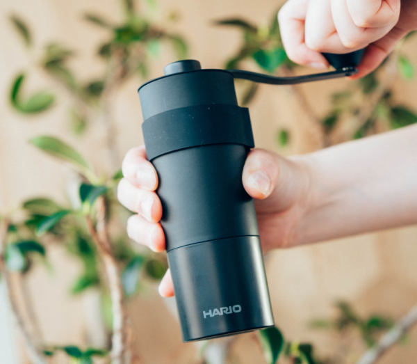 Hario Mini Black Pro Çelik Bıçaklı Kahve Değirmeni