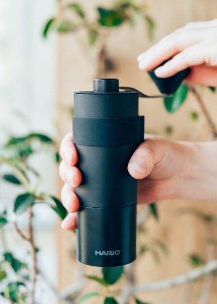 Hario Mini Black Pro Çelik Bıçaklı Kahve Değirmeni